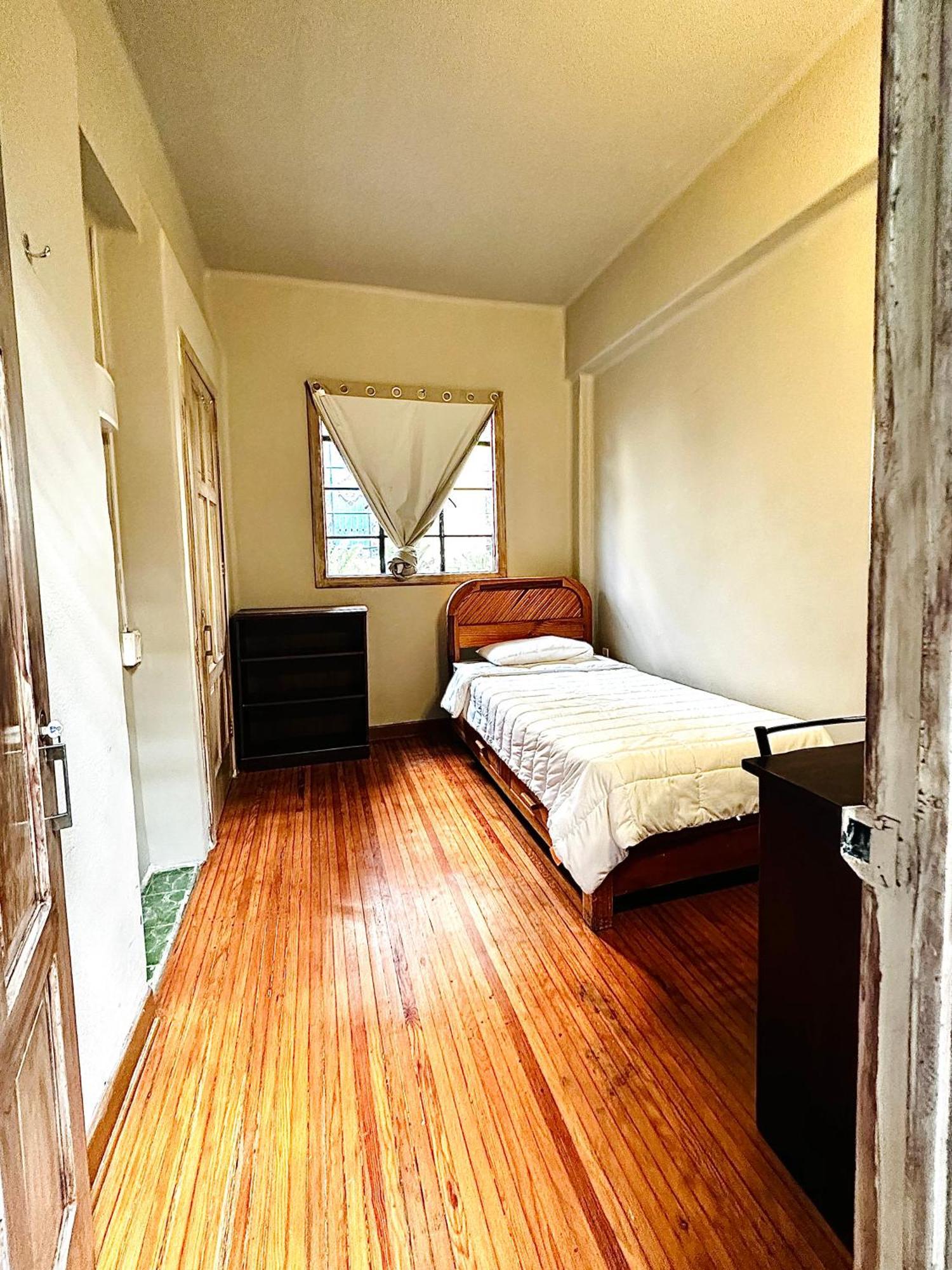 Frontera 49 Roma Norte Hostal メキシコシティ エクステリア 写真